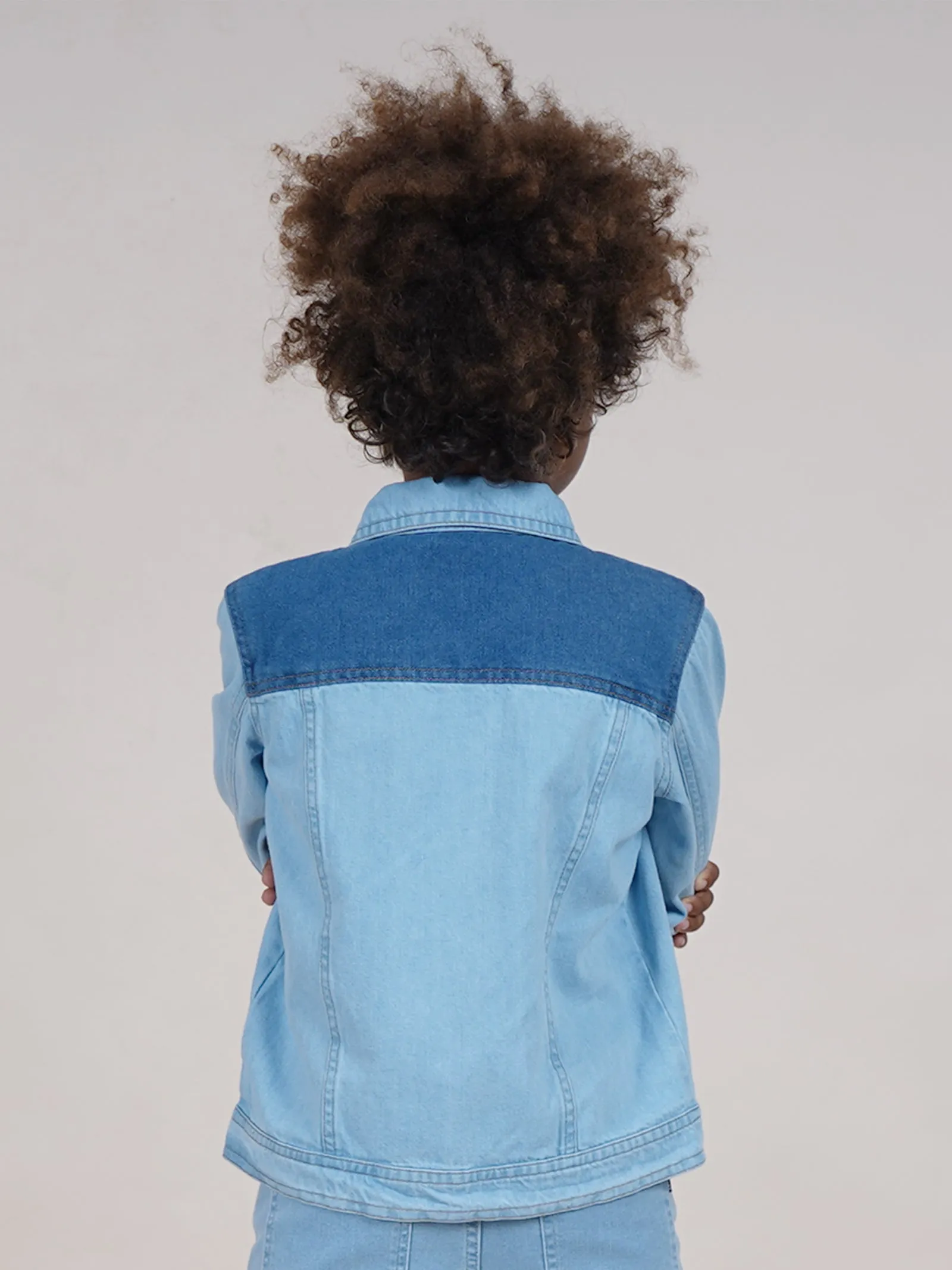 Boys Full Sleeves Denim Jacket With Contrast Wash Effect